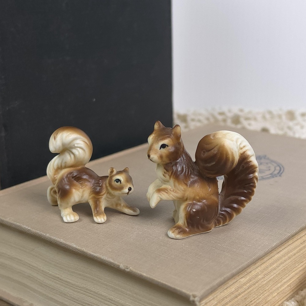 Vintage Squirrel Figurines Miniatures Bone China Woodland Creatures Set Of 2